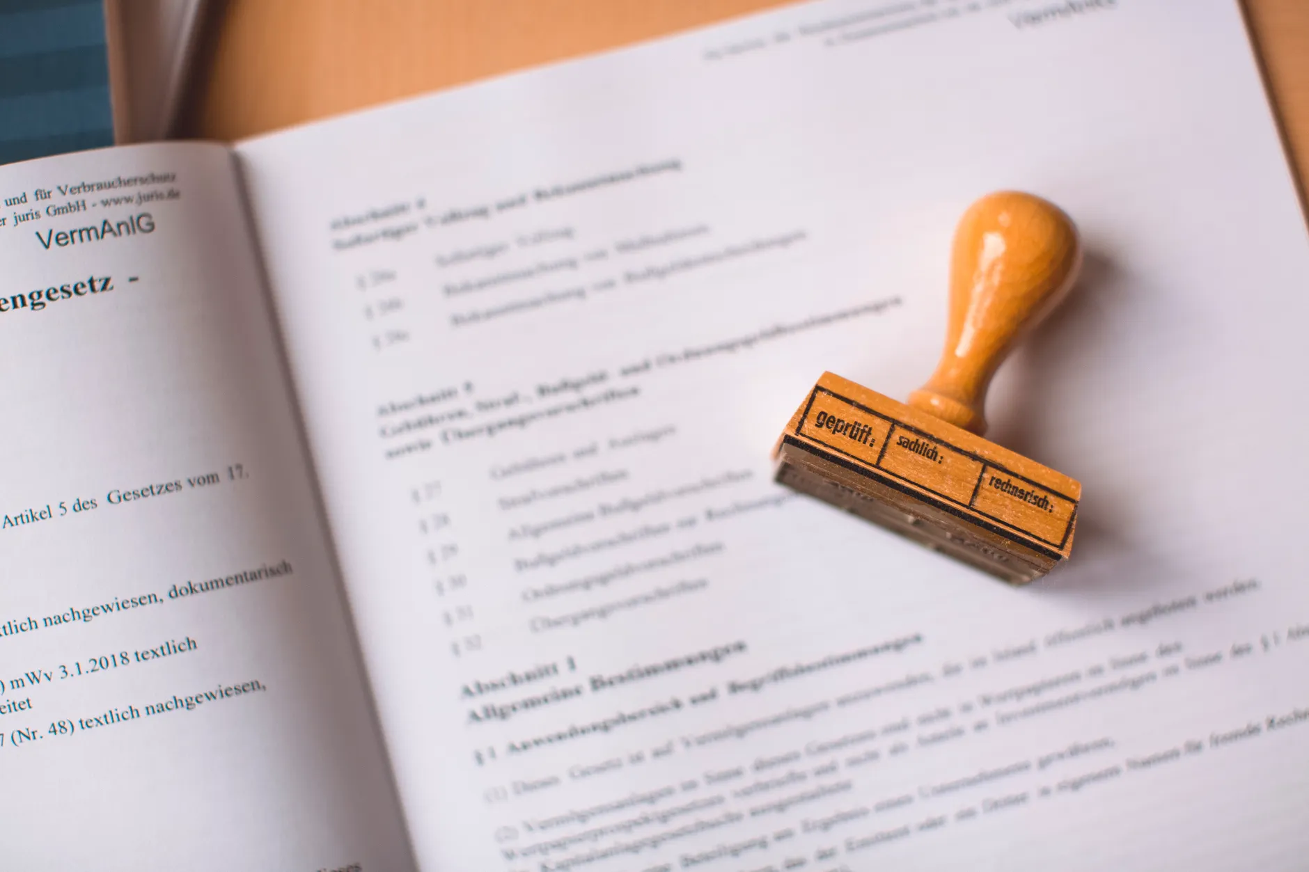AI Tools for Notaries cover