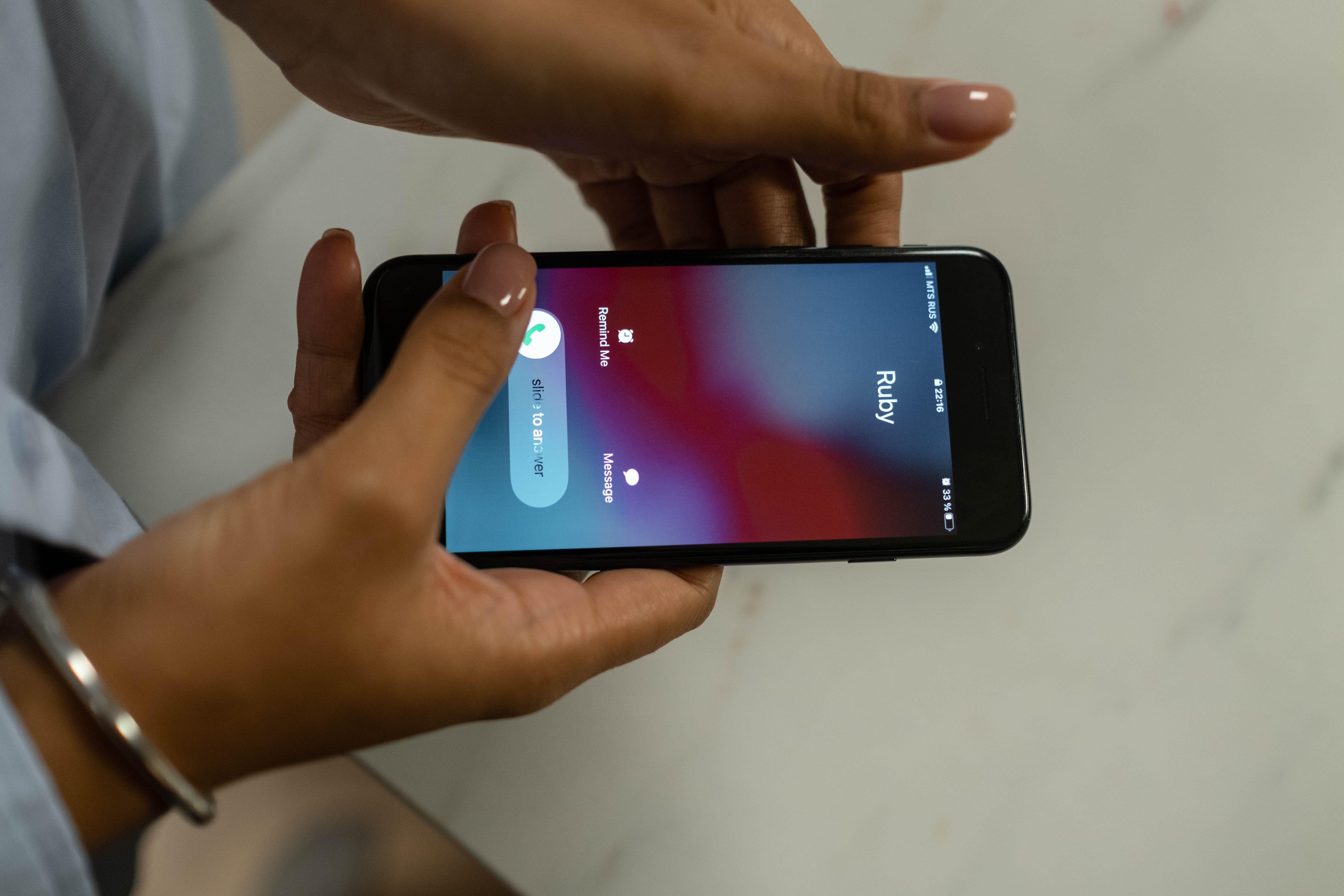 How to Spot an AI Voice Cloning Scam cover