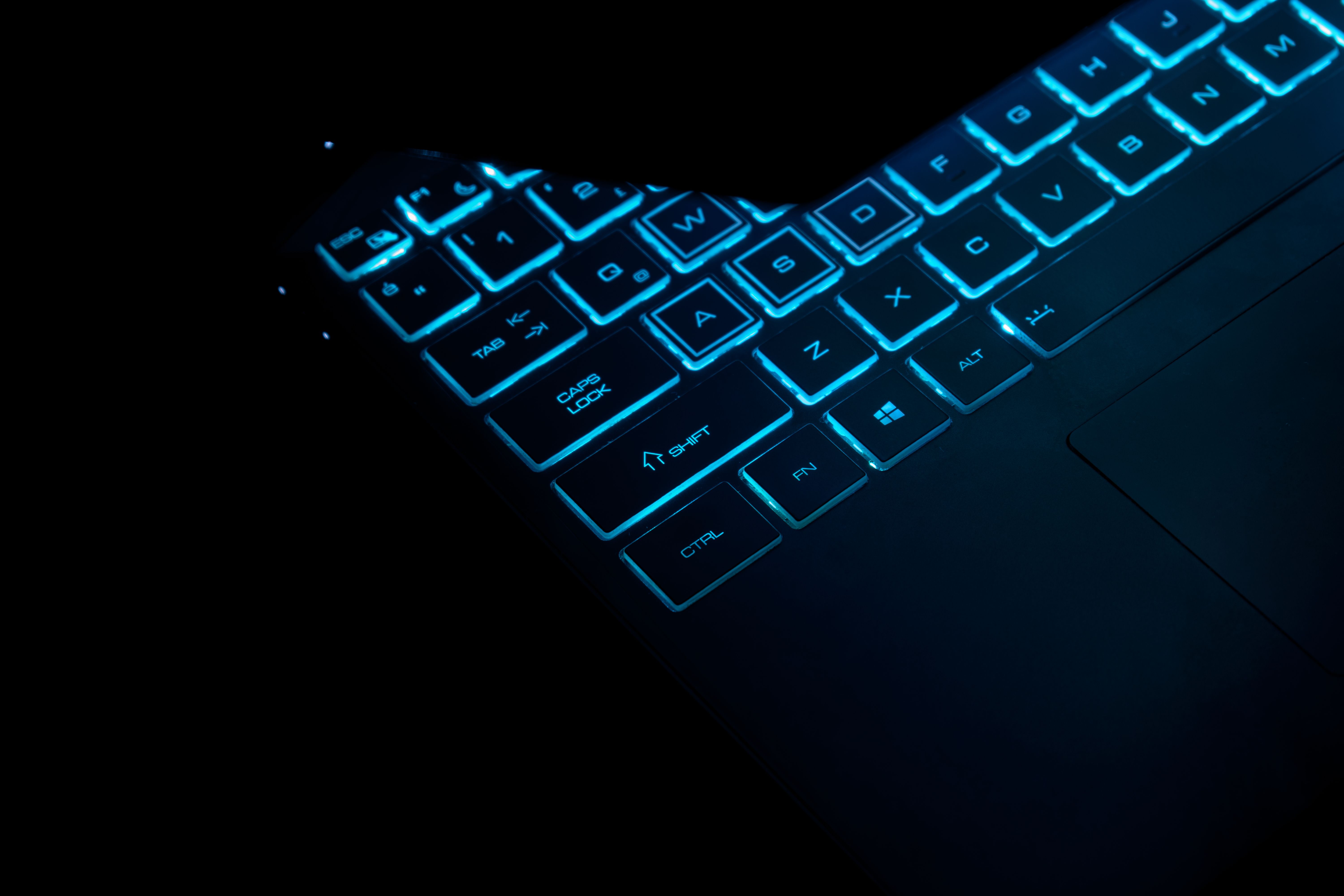 Can AI Leak Your Prompts to Other Users? cover