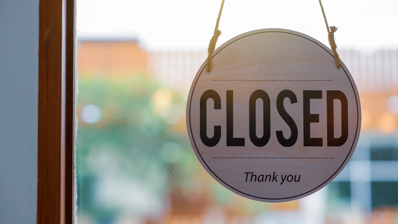 Emergency Business Closure: A Same-Day Plan cover
