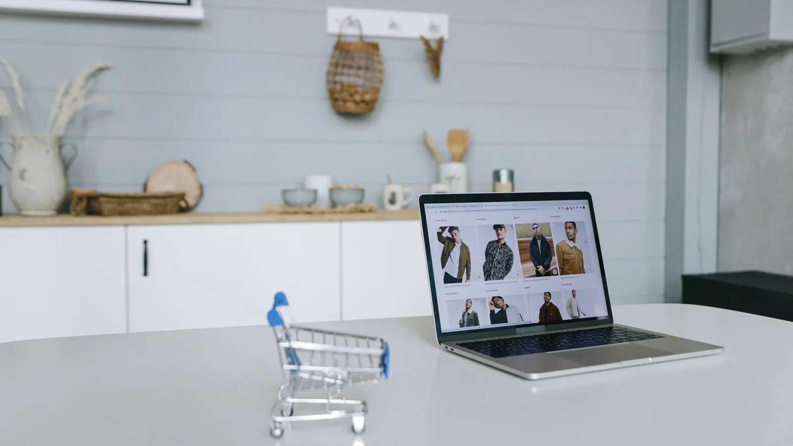Google Universal Cart: What Small Sellers Should Know cover
