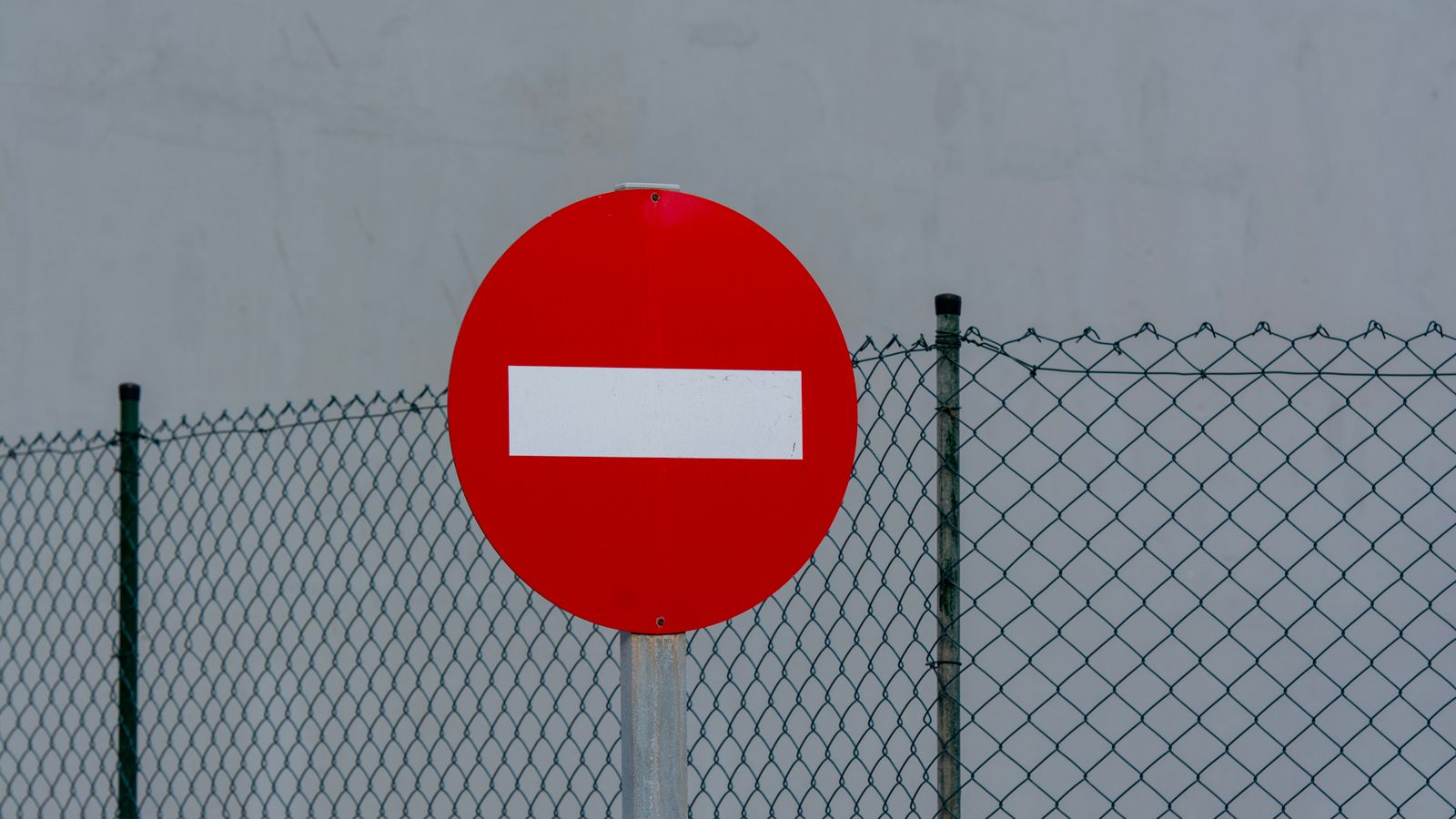 OpenAI Cancels GPT-6.1 Astra After Failed Safety Tests cover