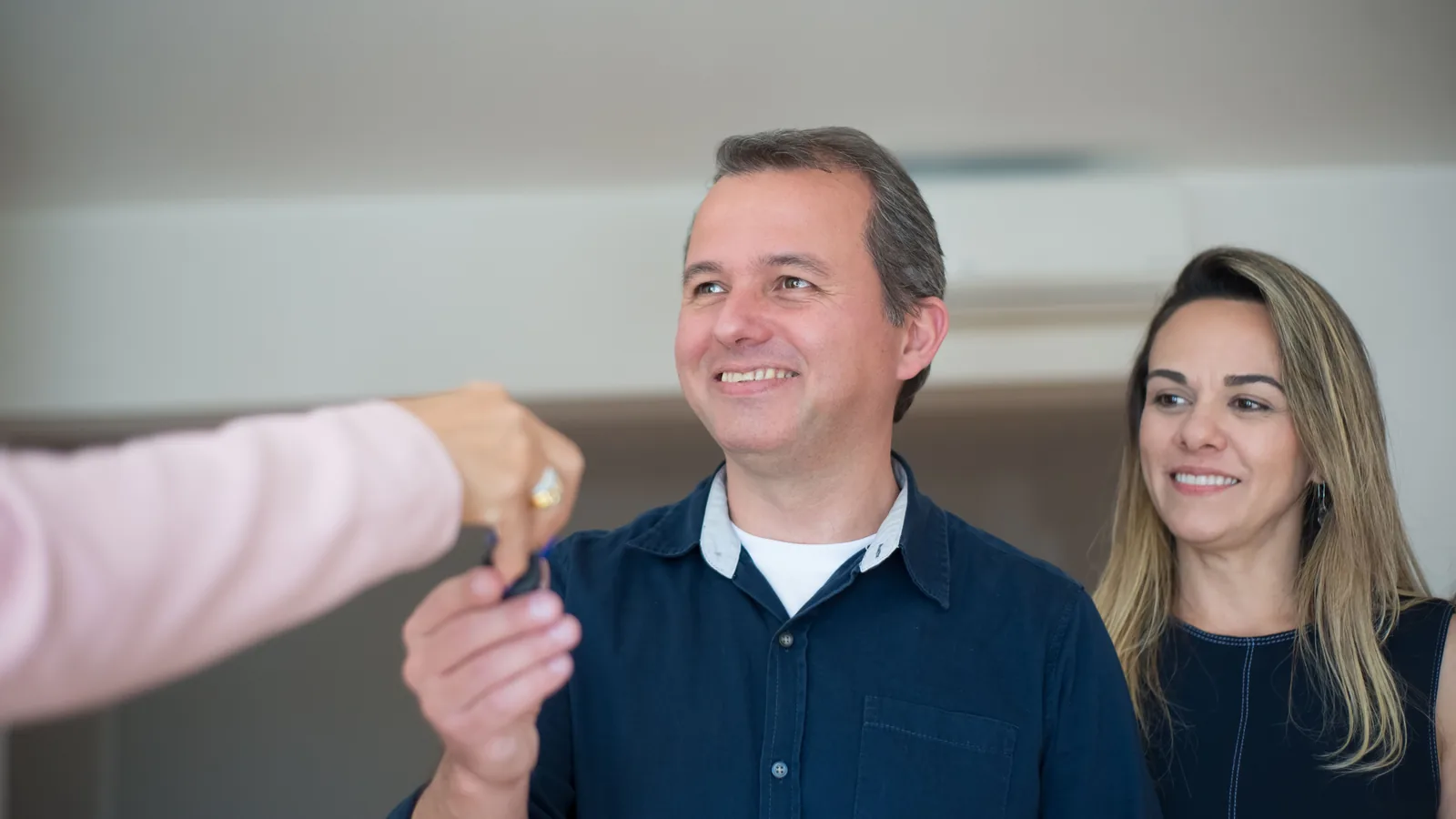 AI for Real Estate Agents: 7 Uses That Save Time cover