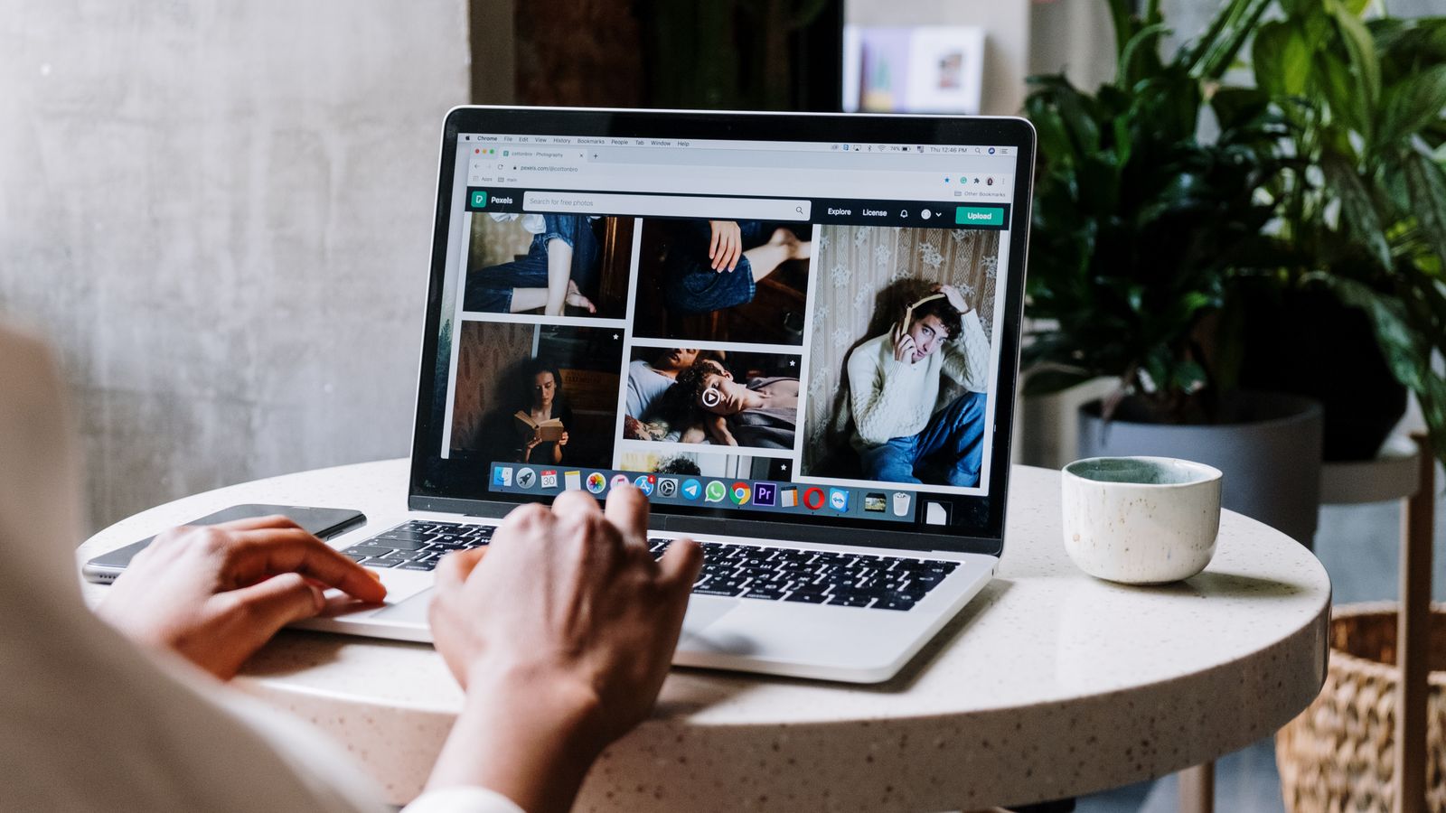 How to Add a Cookie Consent Banner to an AI-Built App cover