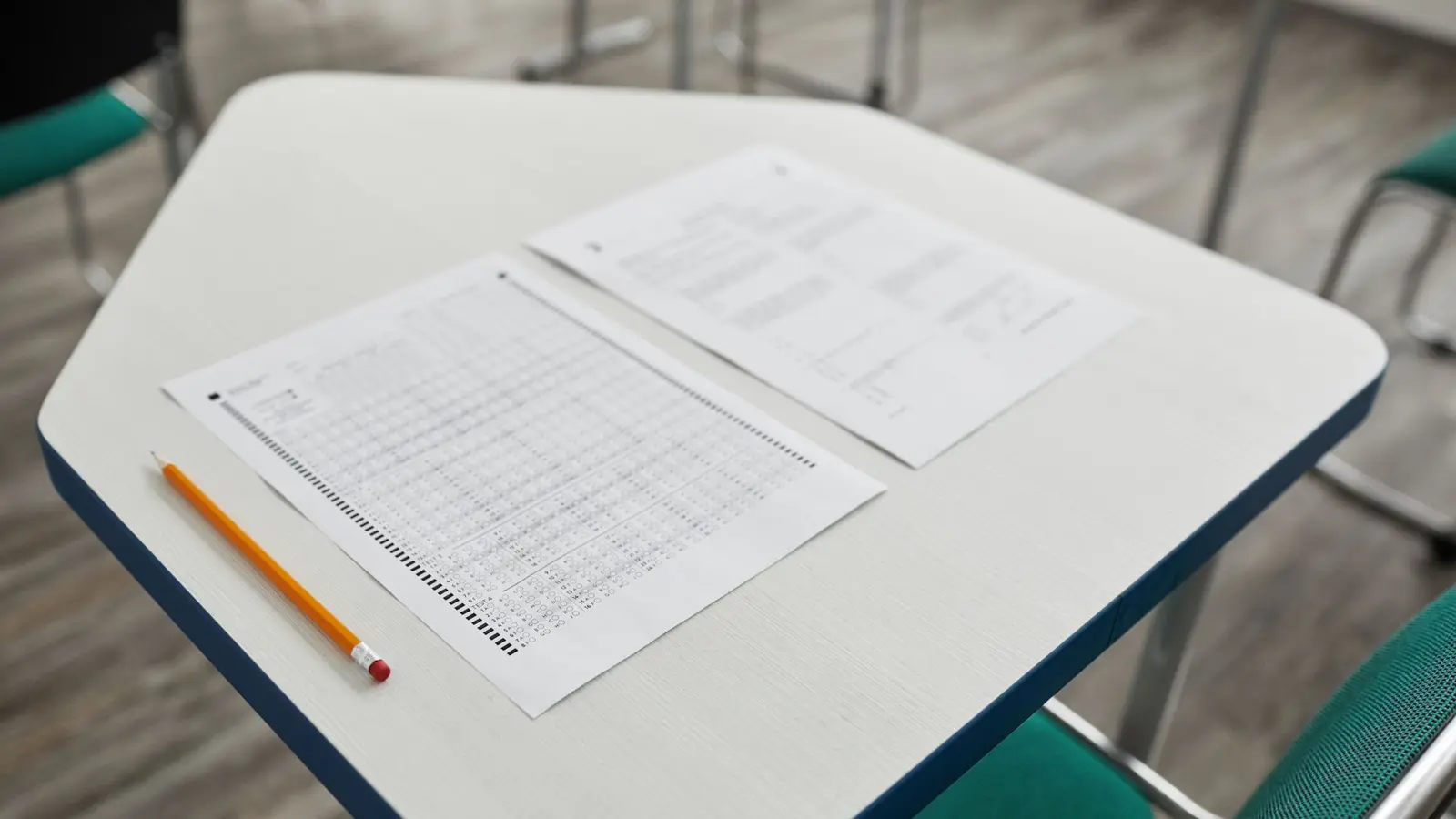 How to Build a Quiz App With AI, Step by Step cover