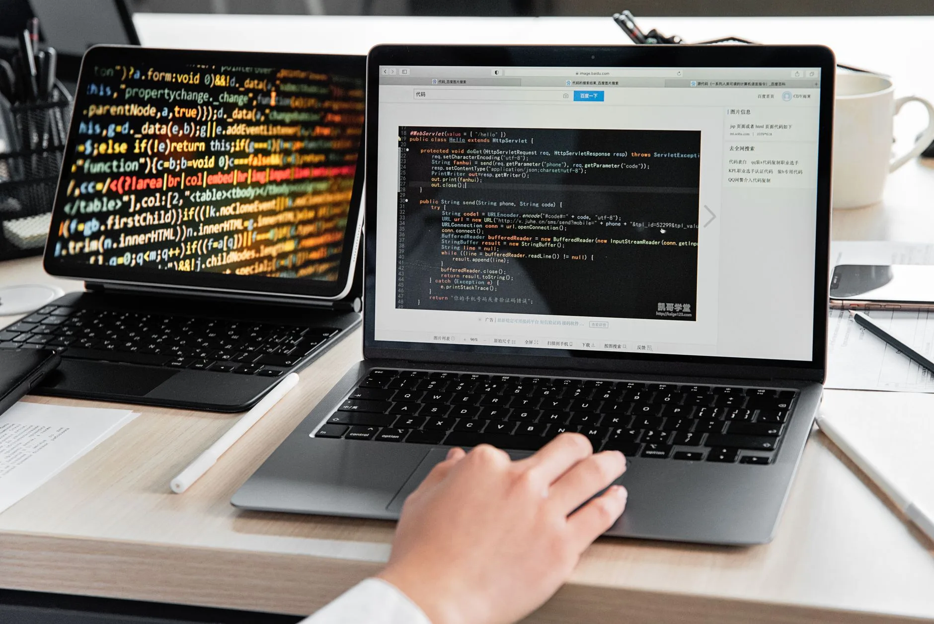 How to Choose Between Claude, GPT, and Gemini for Coding cover