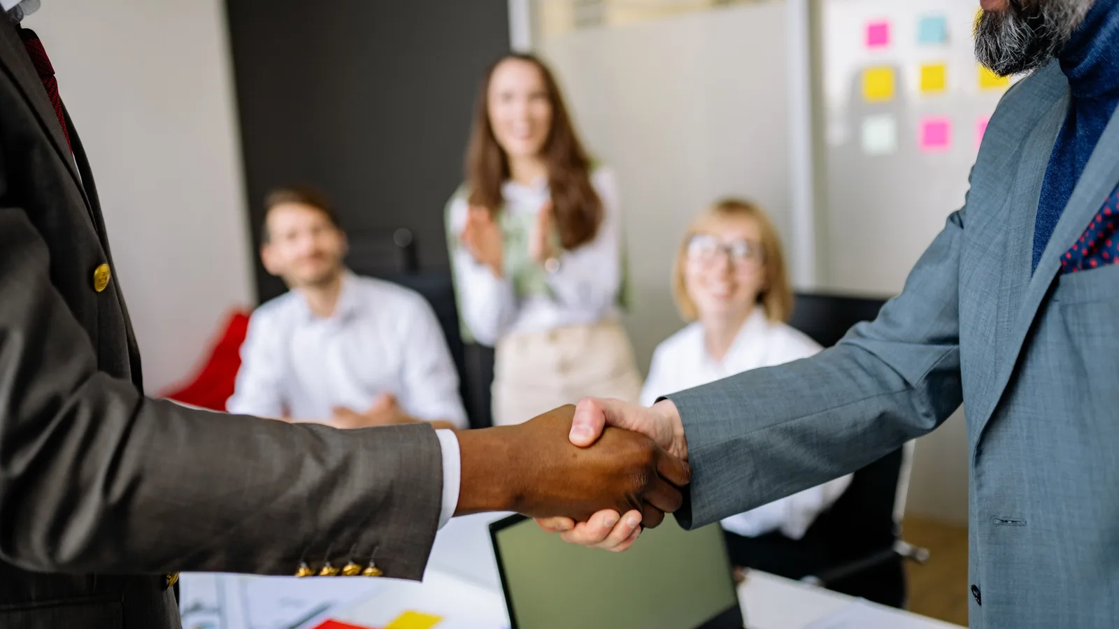 How to Find Your First AI Freelance Client cover