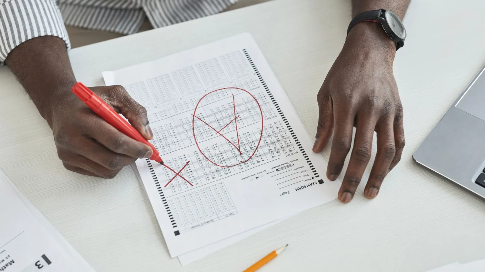 How to Prompt AI to Grade Work Against a Rubric cover