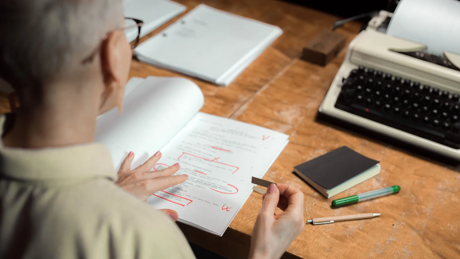 How to Prompt AI to Match Your Brand Voice cover