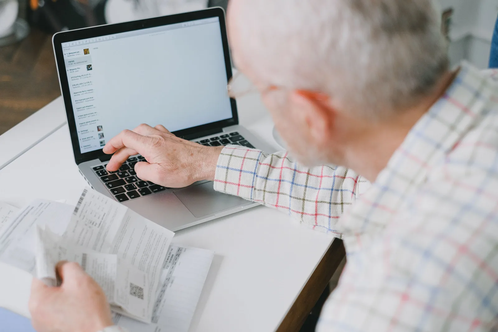 How to Stop AI From Making Up Citations cover