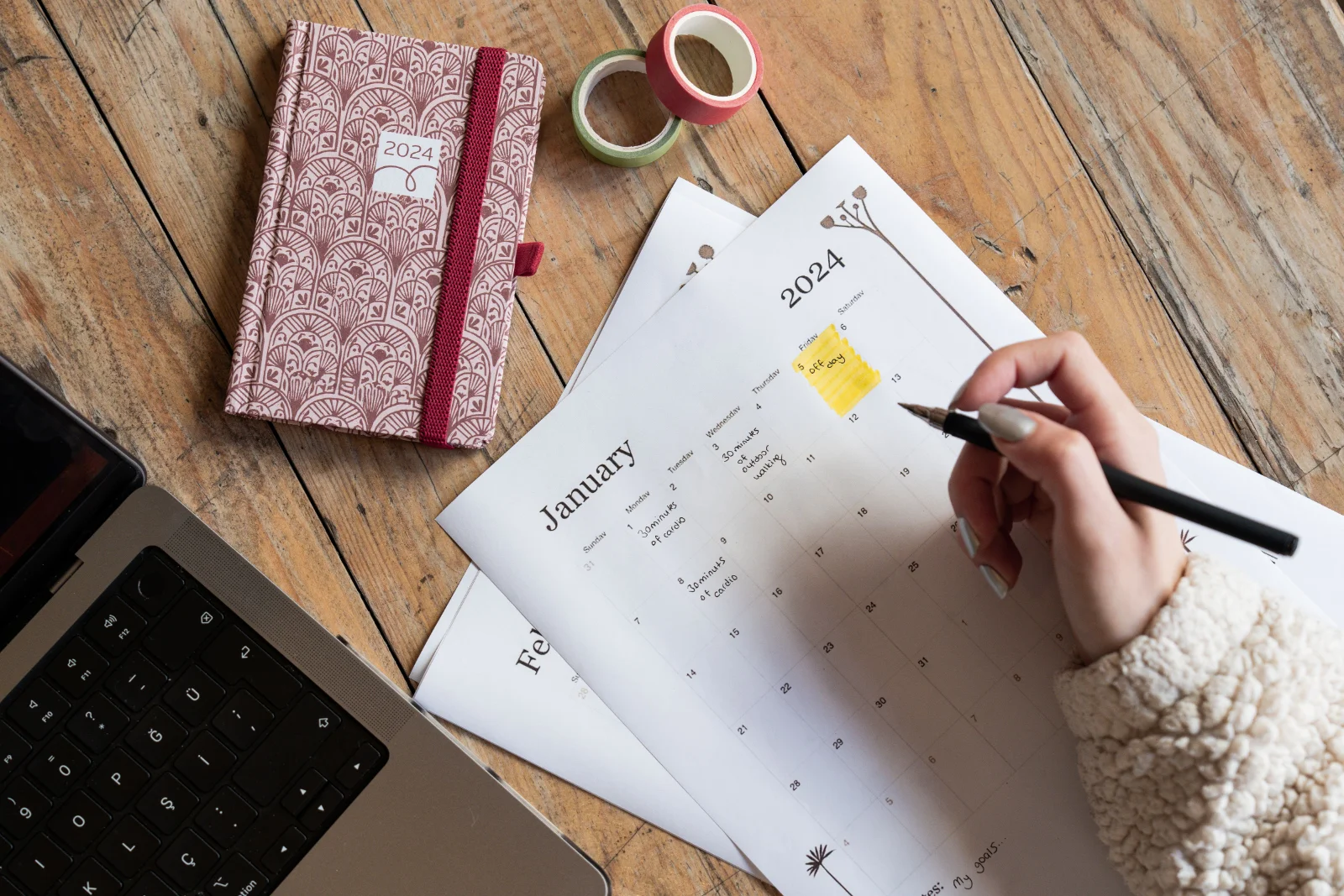 How to Use AI to Plan a Content Calendar cover