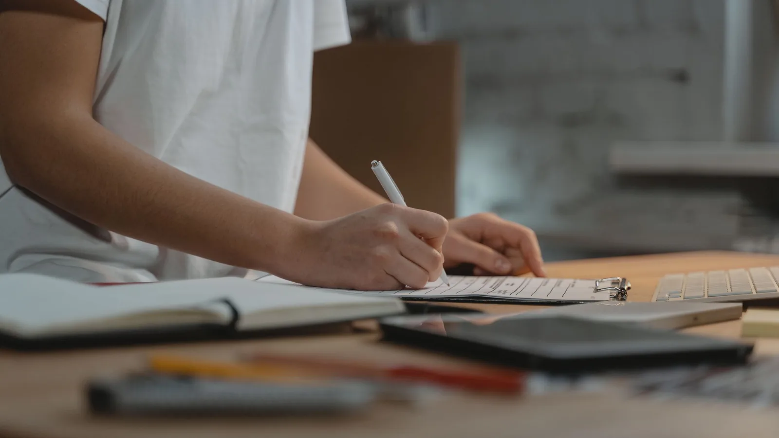 How to Write an AGENTS.md File Agents Actually Follow cover