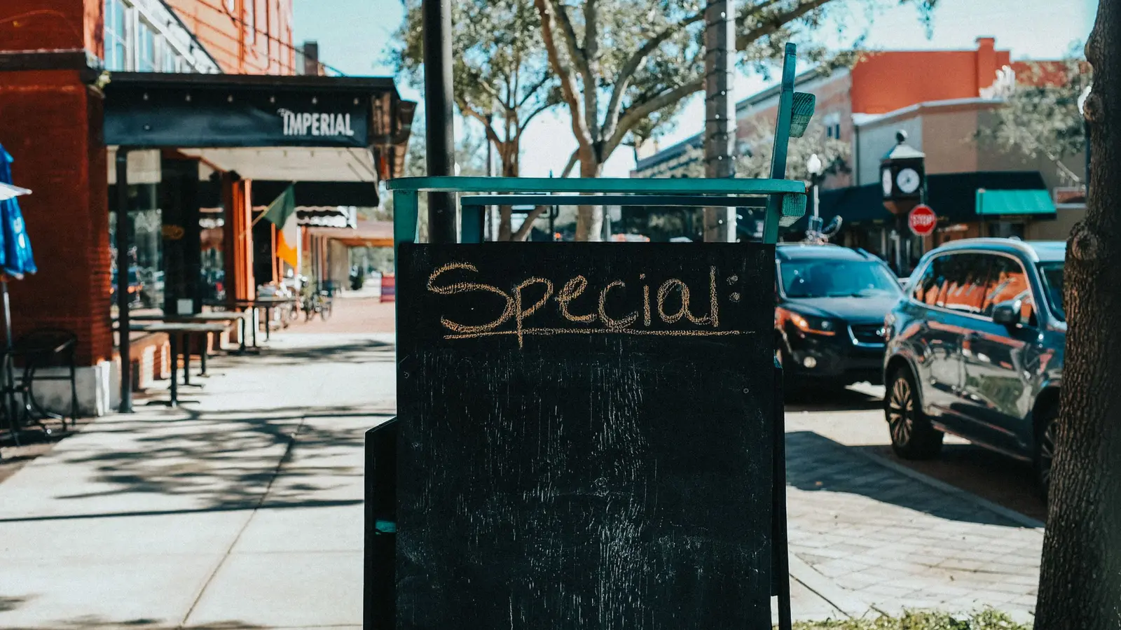 Use AI to Plan a Weekly Specials Menu That Makes Money cover